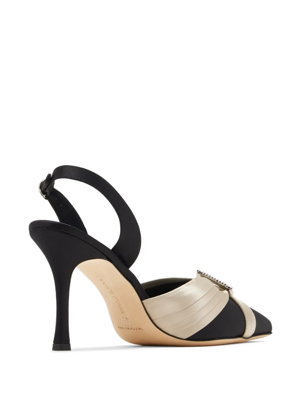 Manolo Blahnik Vierasli geplooide pumps met kristallen gesp Zwart