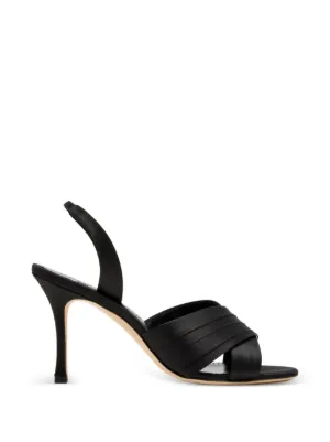 Manolo Blahnik スリングバック パンプス | ブラック | FARFETCH JP