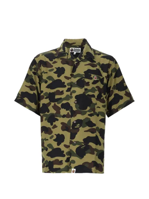 A BATHING APE® camisa con estampado ABC Camo de manga corta