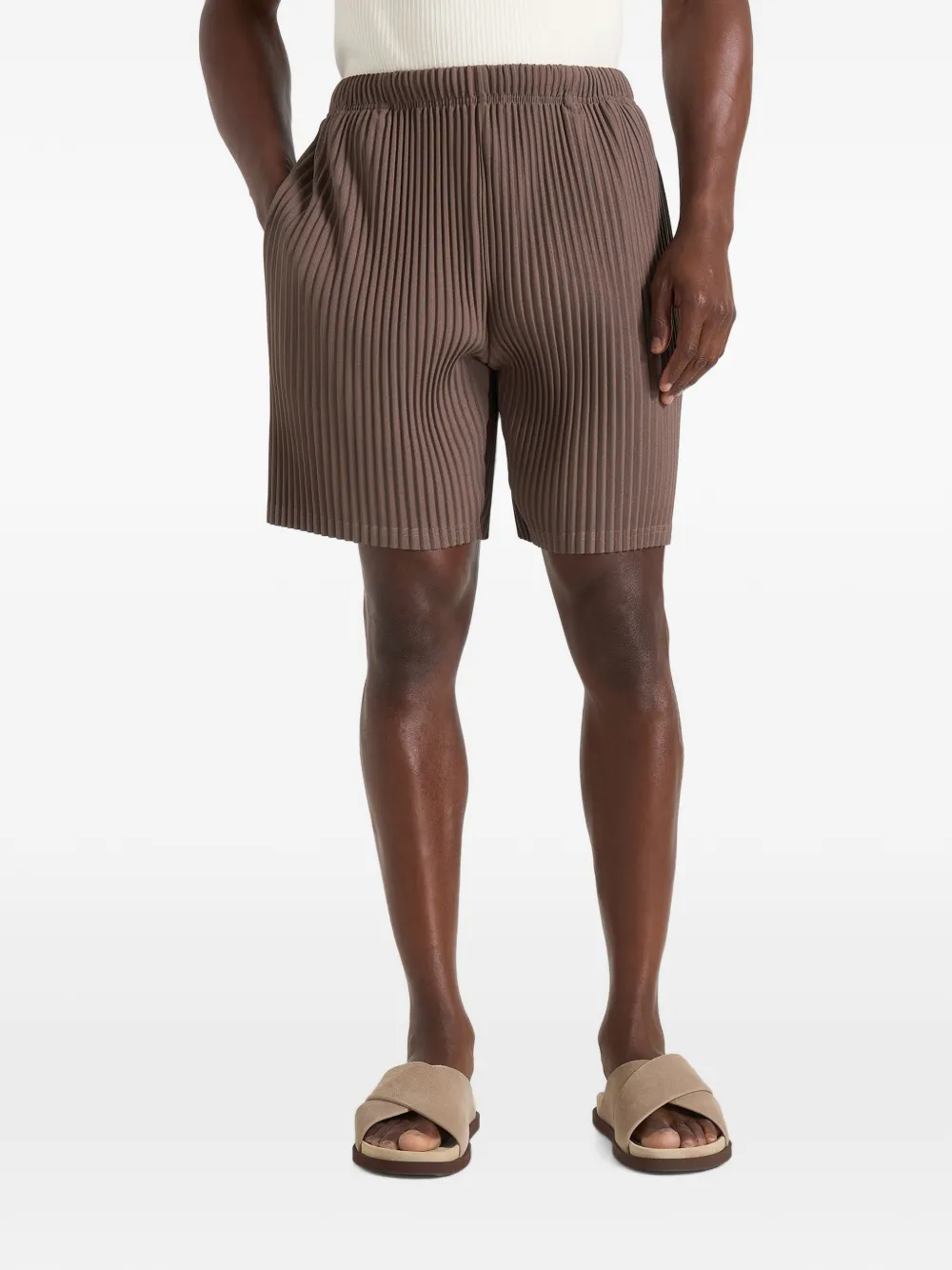 Manière De Voir Drew in brown pleated shorts