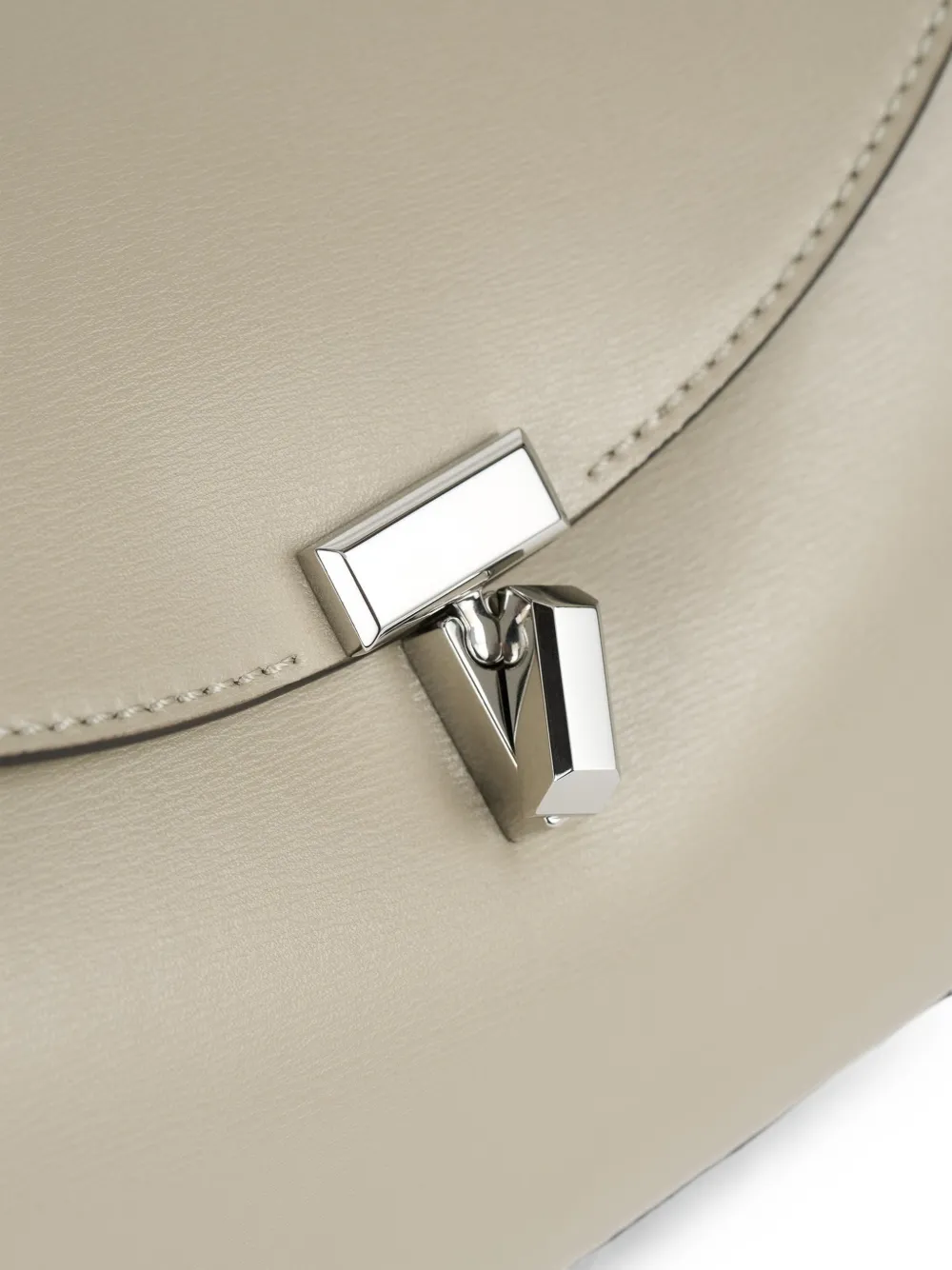 TOTEME T-Lock leren schoudertas Beige