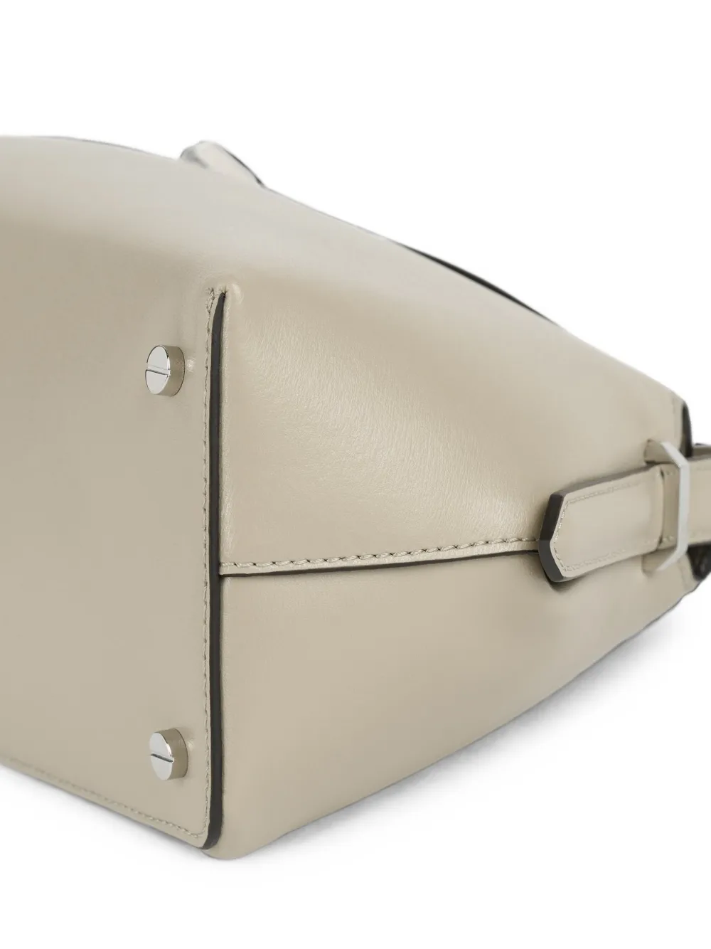 TOTEME T-Lock leren schoudertas Beige