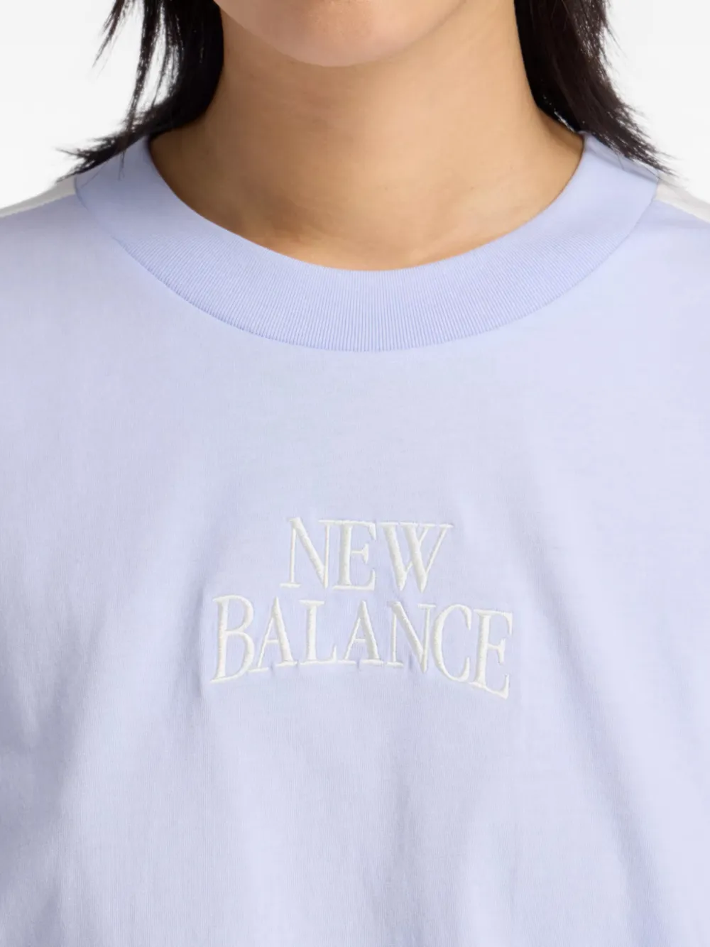 New Balance Trackside oversized T-shirt Paars