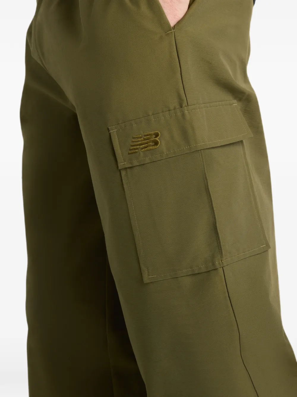 New Balance Cargo broek met logodetail Groen