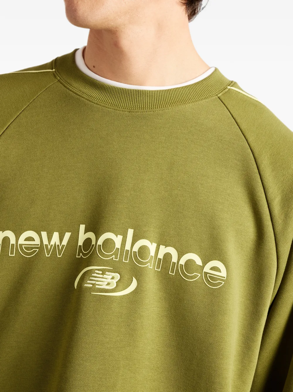 New Balance Trackside sweater met ronde hals Groen