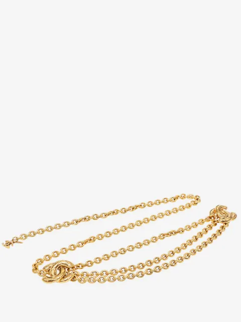 CHANEL Pre-Owned cinturón de cadena triple con logo CC y diseño capitonado 1970-1980