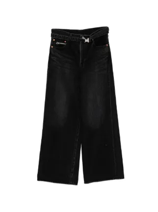 sacai