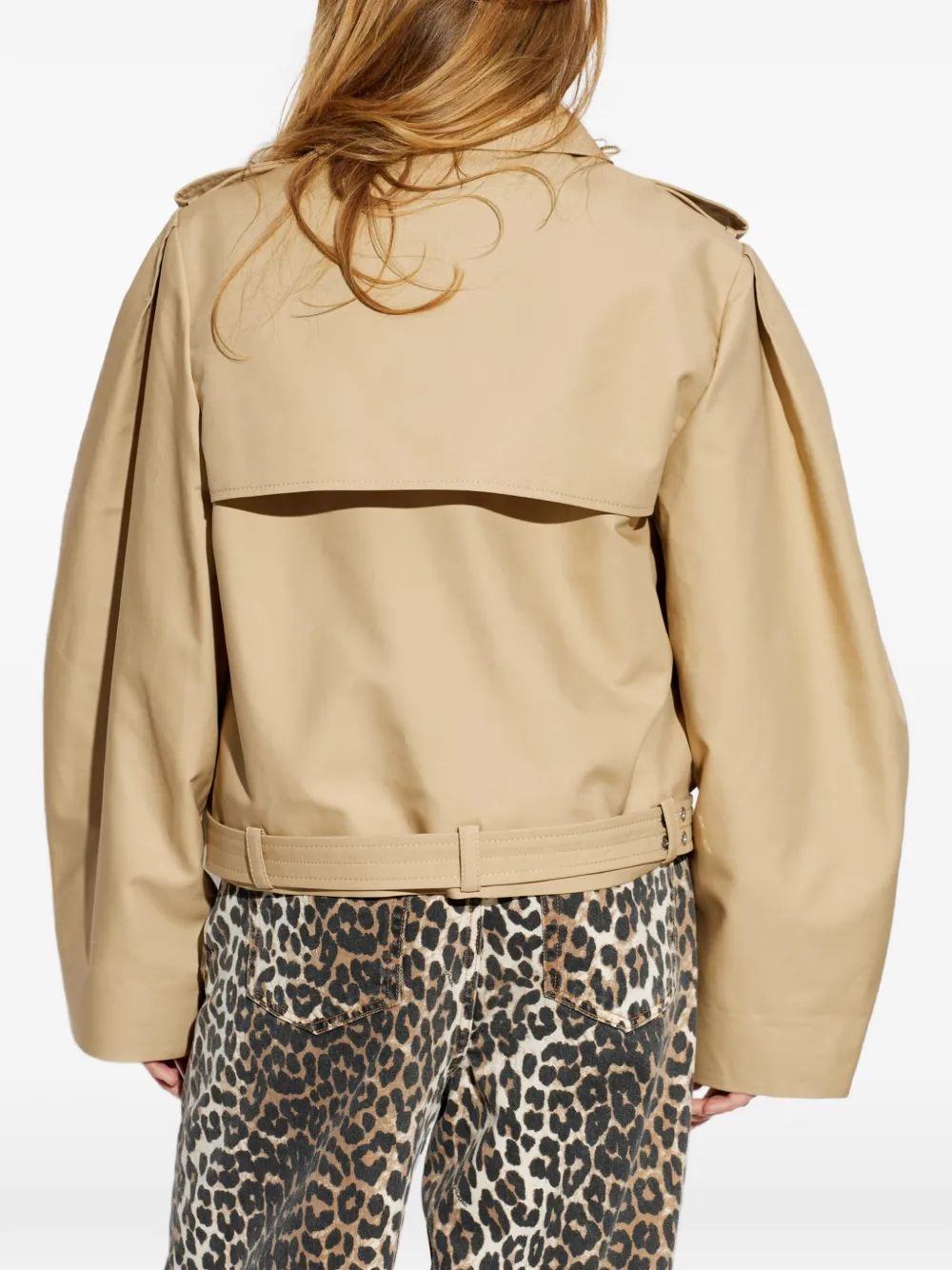 GANNI Jack met ceintuur en dubbele rij knopen Beige