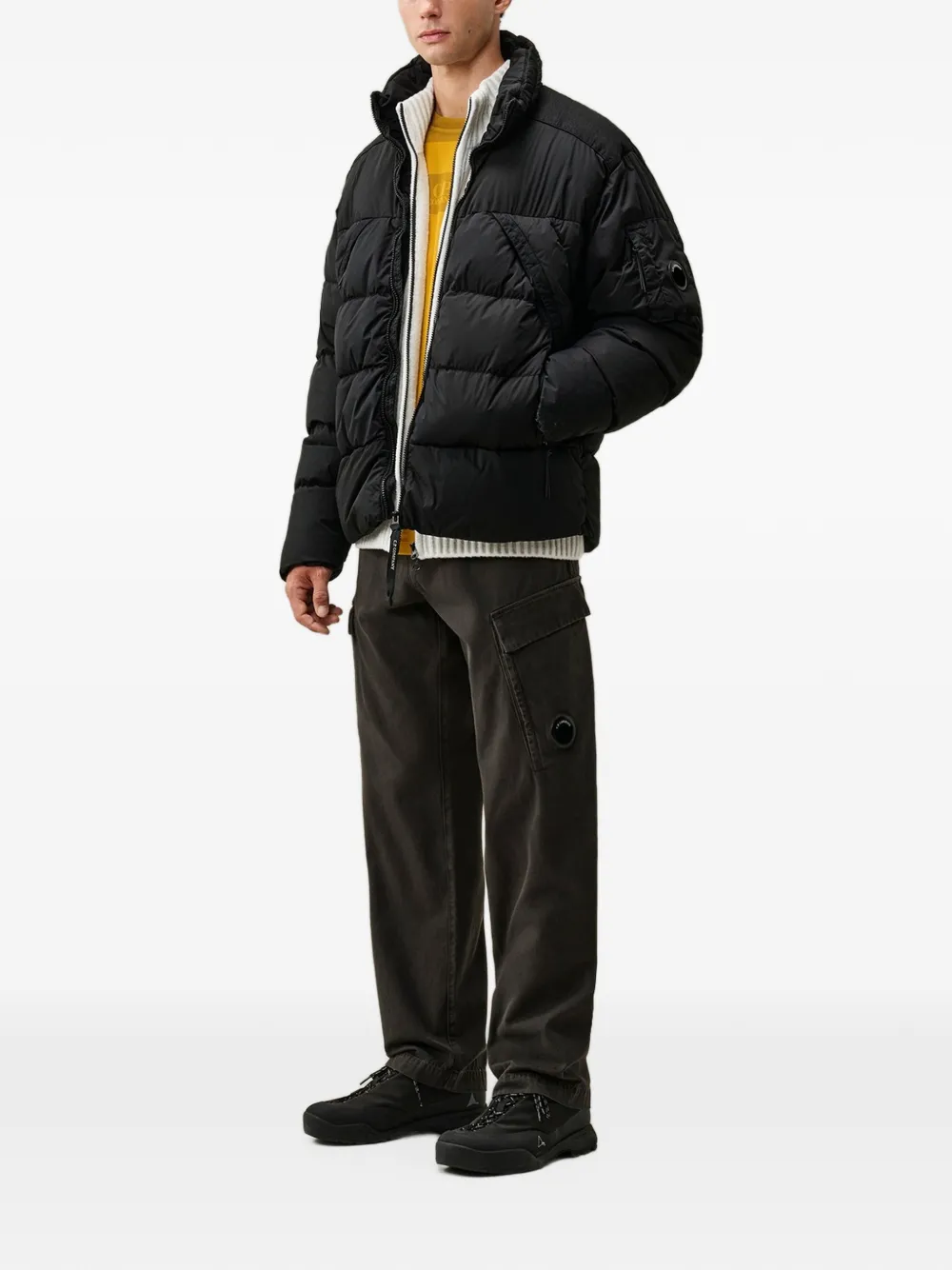 C.P. Company Nycra-R Lens hooded down jacket Zwart