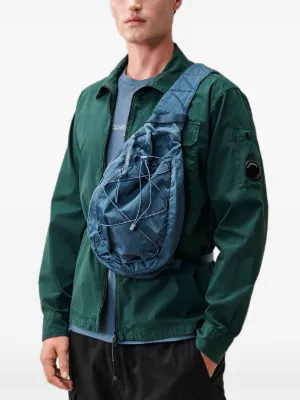 C.P. COMPANY（シーピーカンパニー）メンズ ショルダーバッグ - FARFETCH
