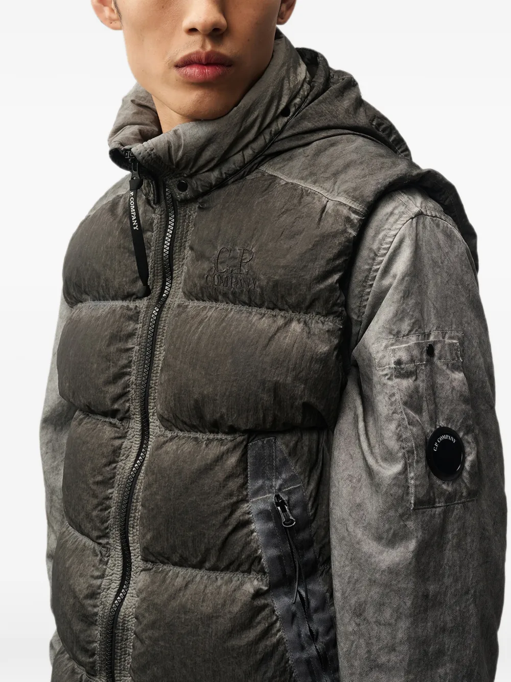 C.P. Company Eco-Chrome R gewatteerde bodywarmer Grijs