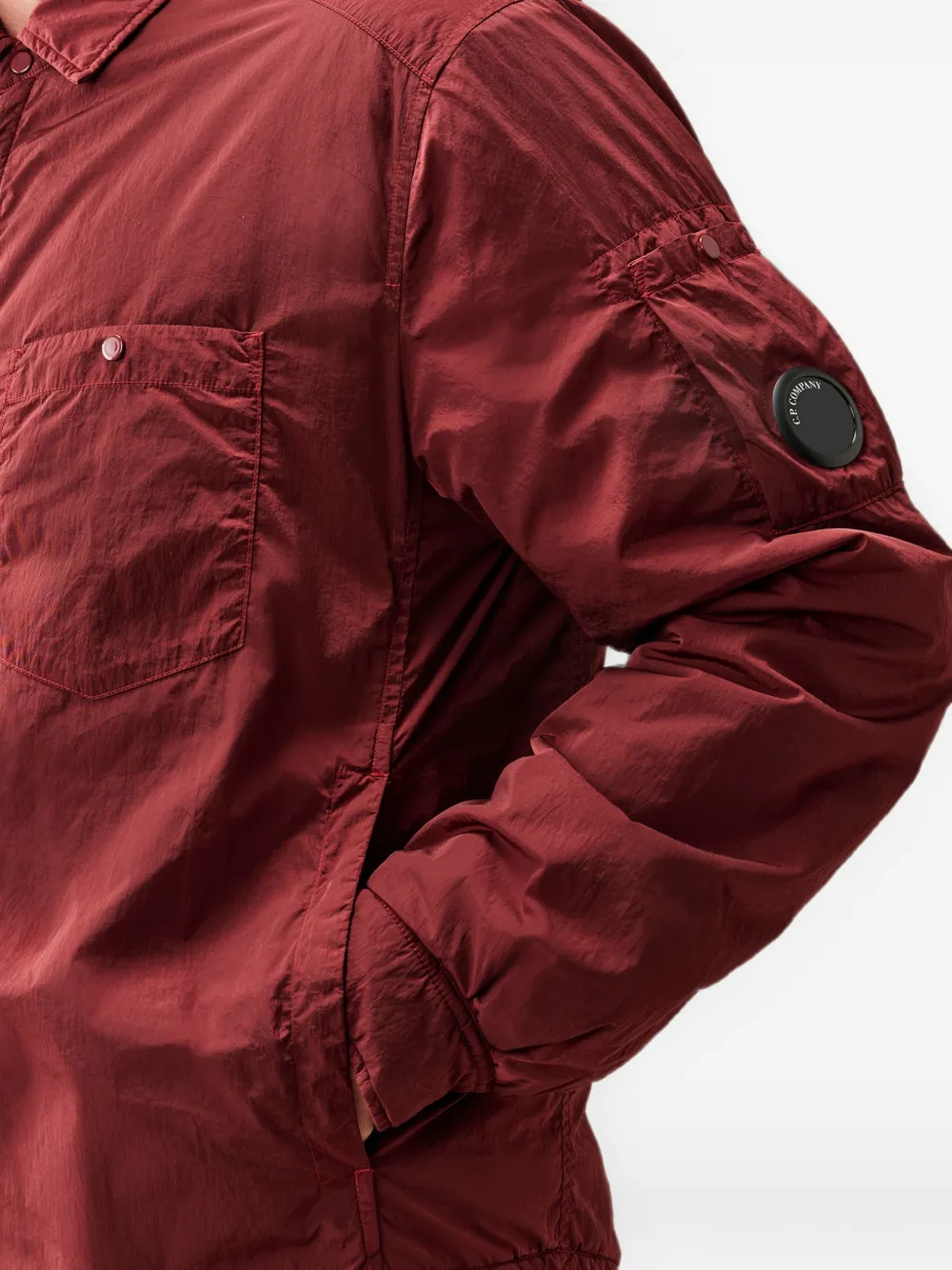 C.P. Company Chrome-R Lens gewatteerd shirtjack met knopen Rood