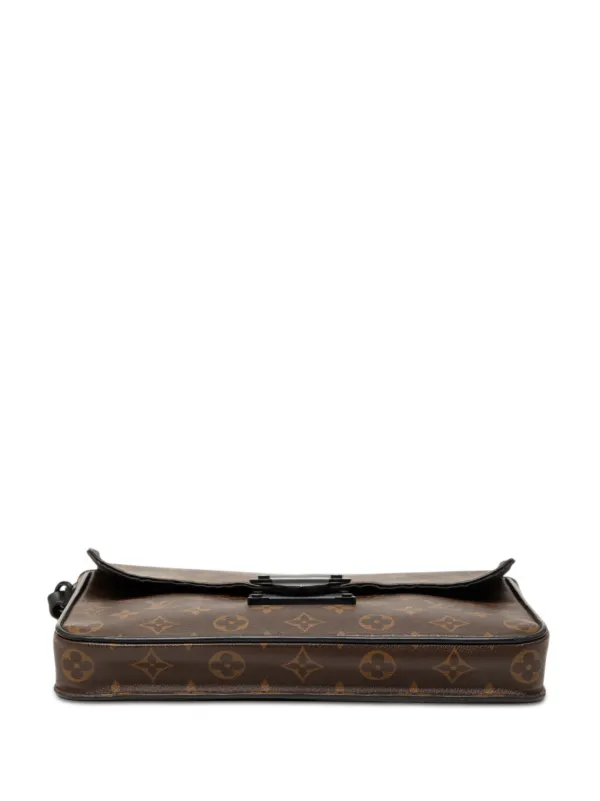 バッグ Louis Vuitton Monogram Pouch Louis Vuitton Pre-Owned 2021-2026 Monogram Macassar S Lock A4