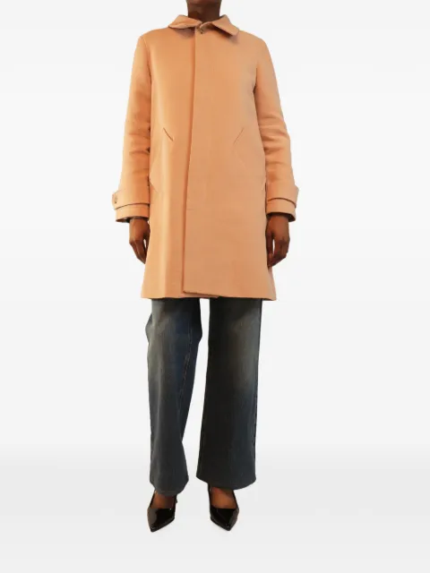 A.P.C. abrigo con botones ocultos