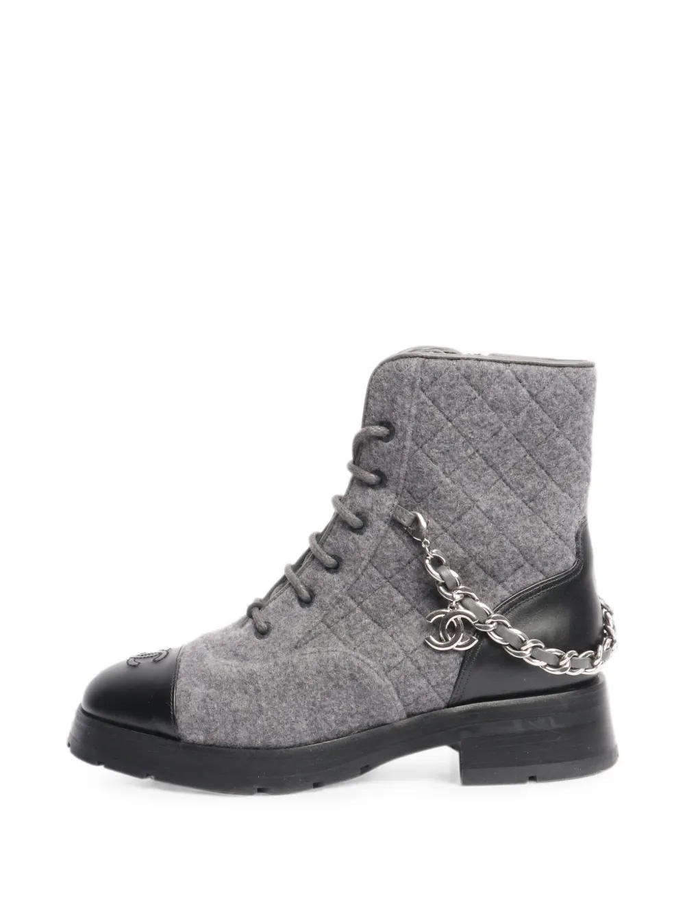 CHANEL Pre-Owned chain combat boots - Grey
