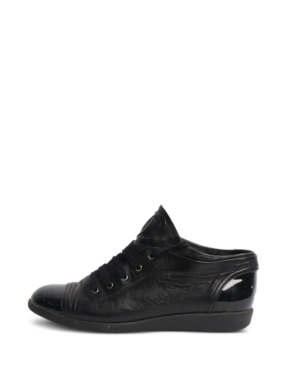 CHANEL Pre-Owned CC Interlocking lace-up sneakers - Black