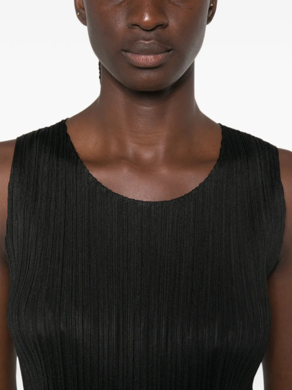 Pleats Please Issey Miyake Plissé top Zwart