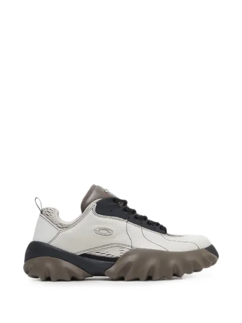 Oakley Chop Saw Factory team sneakers
