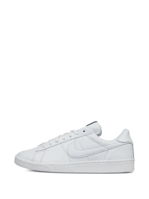 Nike X 블랙 꼼 데 가르송 테니스 클래식 스니커즈