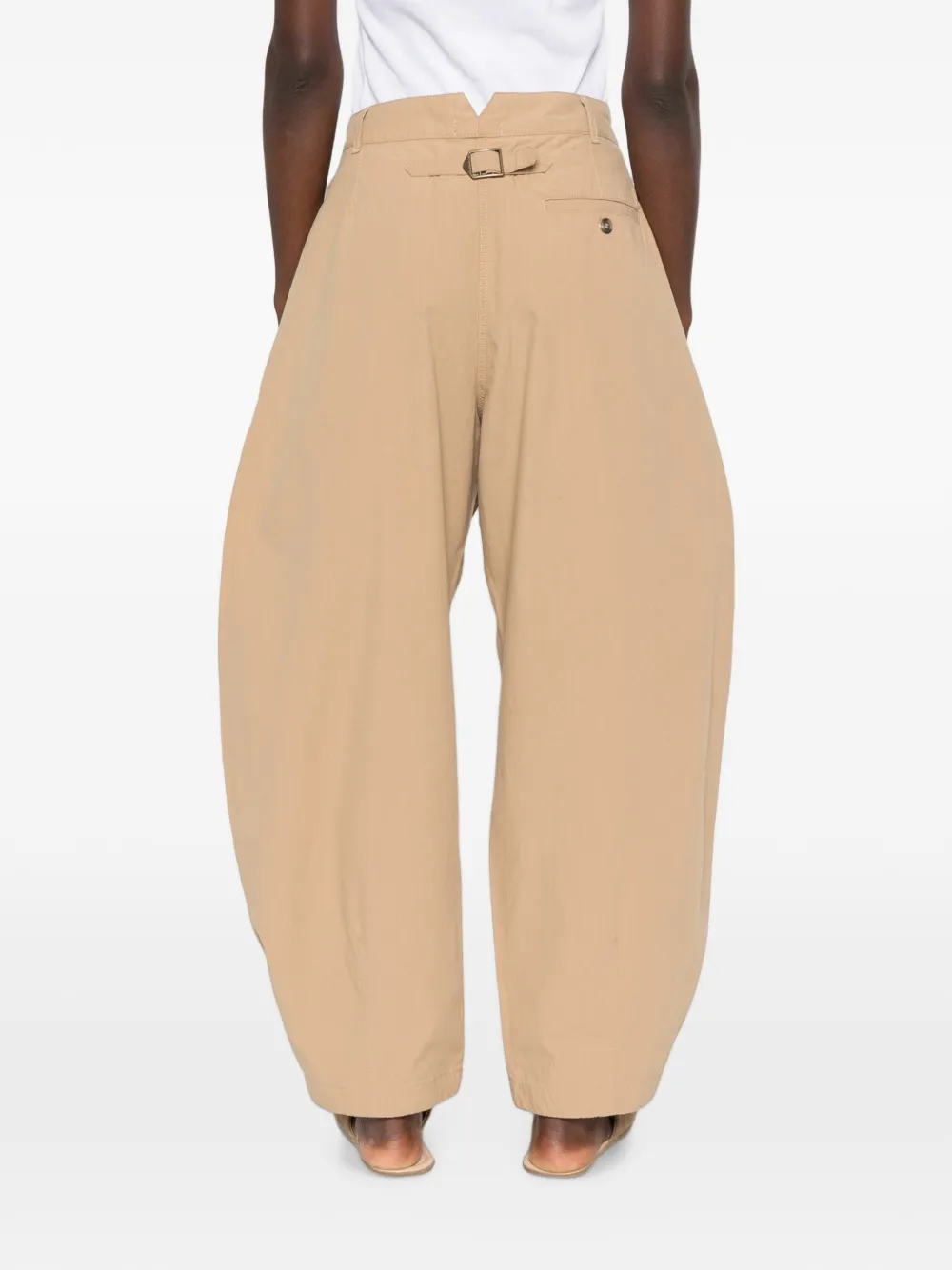 Soeur Lambert plooibroek met een martingale in lichtgewicht katoen Beige