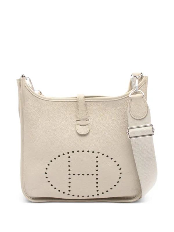 Hermès Pre-owned 2019 Evelyne 3 Troyes PM Shoulder Bag in Neutrals