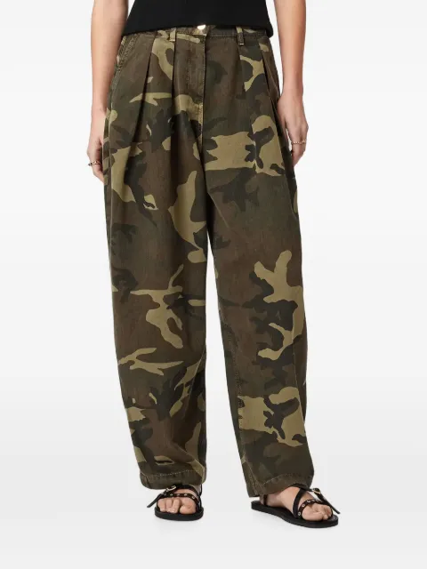 AllSaints Bundfaltenhose mit Camouflage-Print