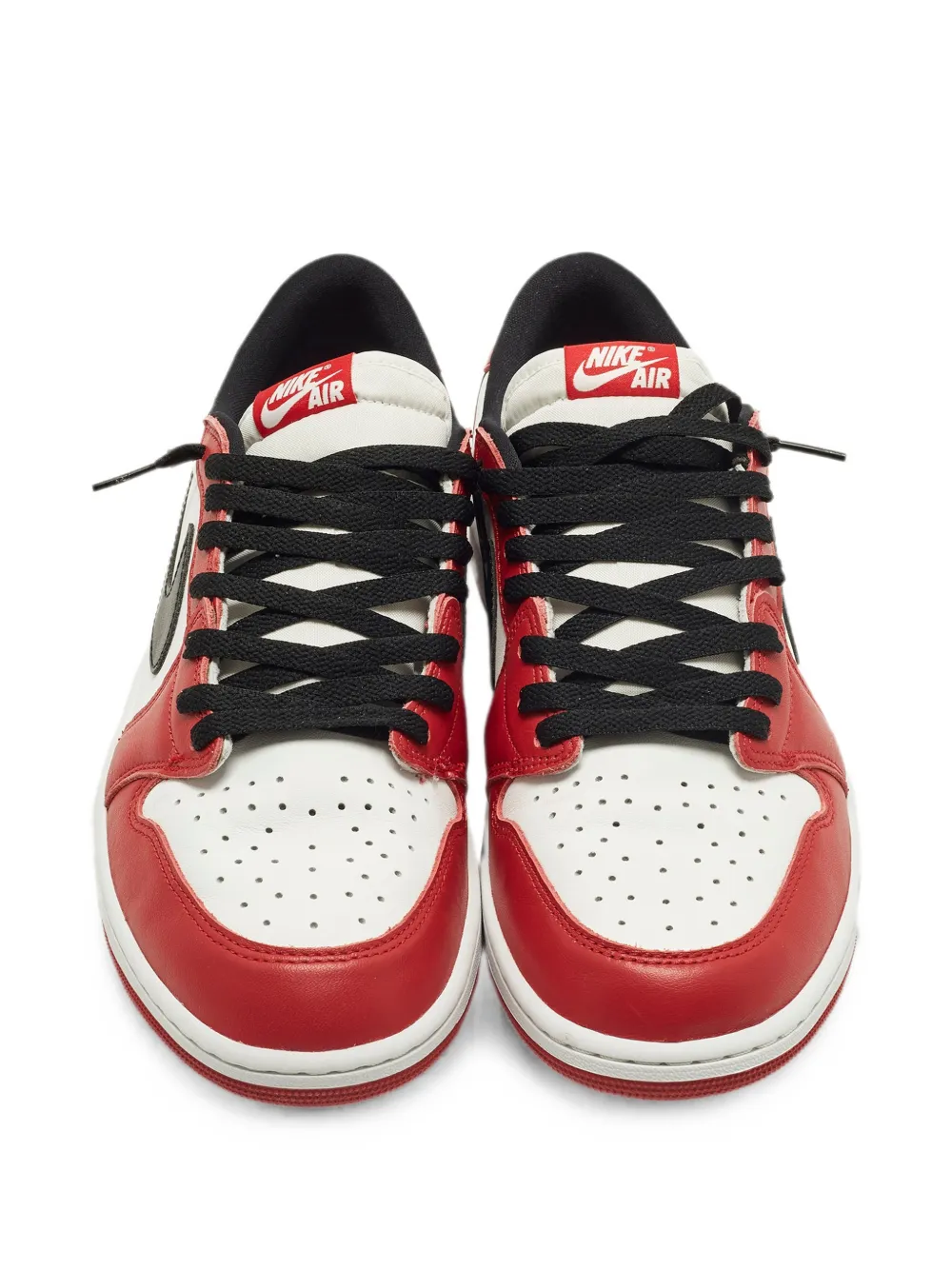 Jordan エアジョーダン 1 OG シカゴ スニーカー | ホワイト | FARFETCH JP