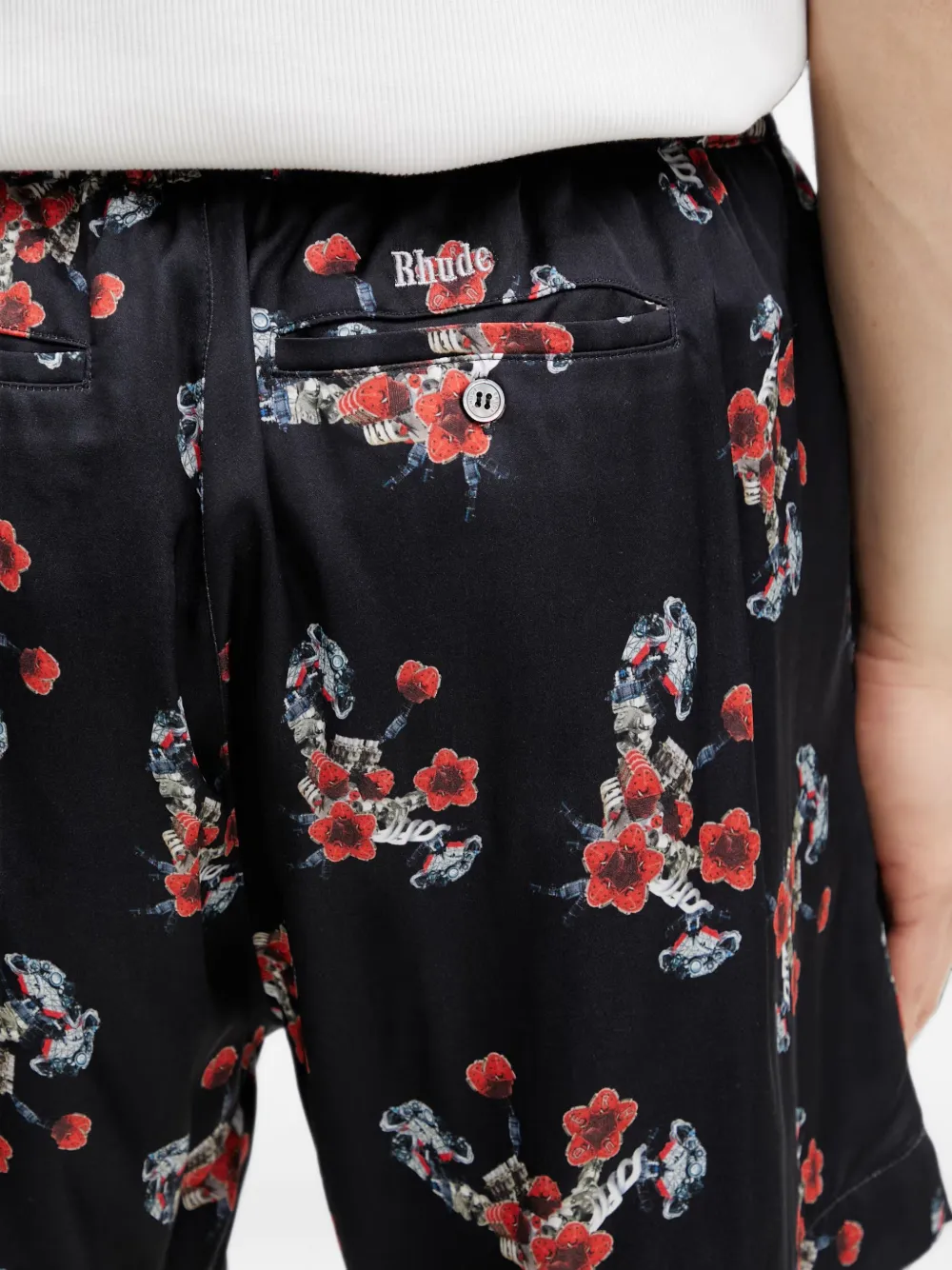 RHUDE Zijden shorts met bloemenprint Zwart