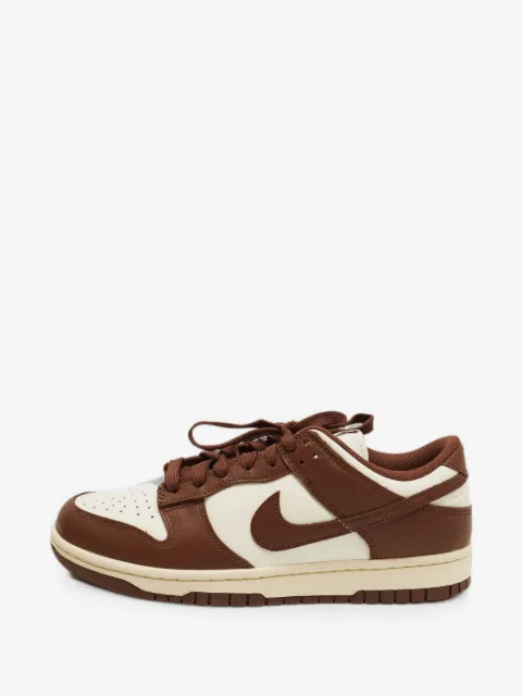 Nike Dunk low-top sneakers