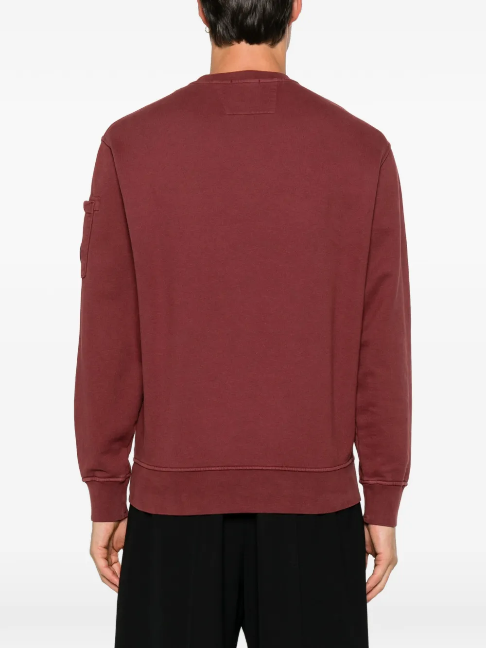 C.P. Company Sweater met Lens-detail en zak op de mouw Rood