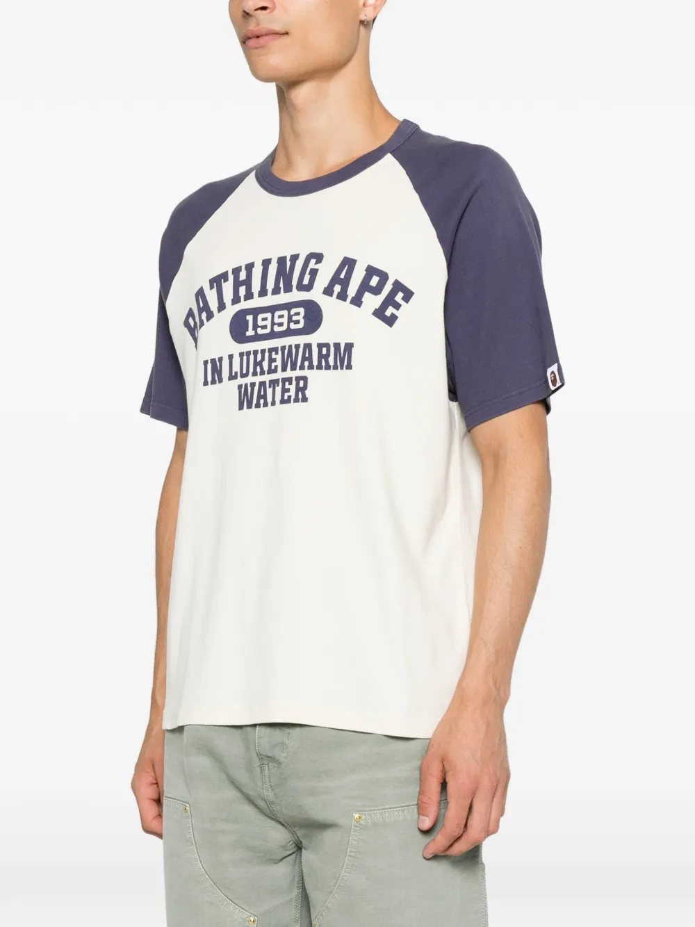 A BATHING APE T-shirt met logoprint Beige