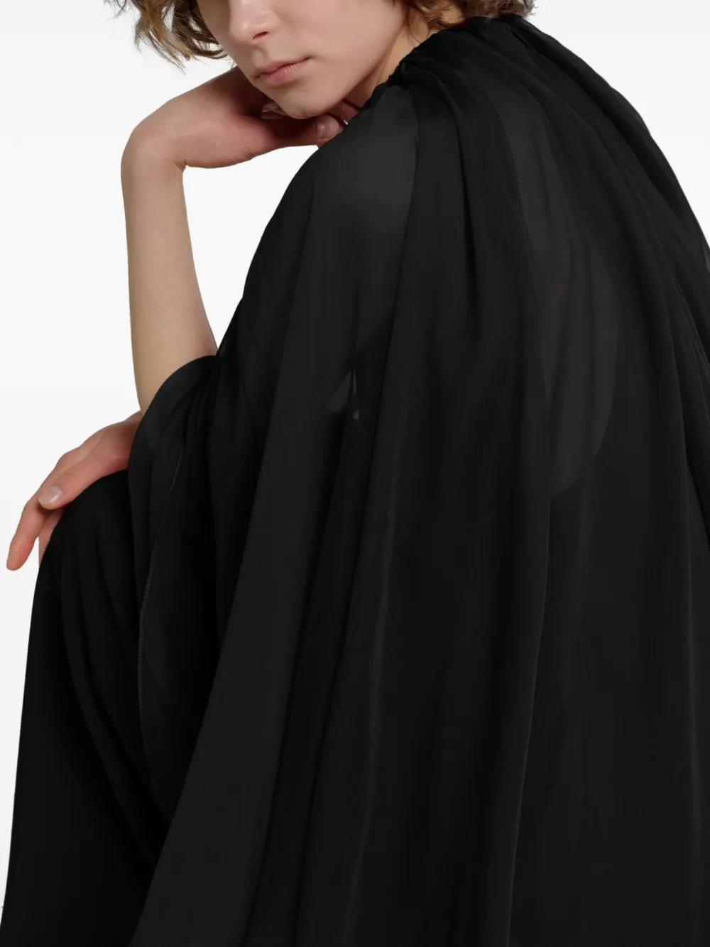 Alberta Ferretti Maxi-jurk met cape en hoge ronde hals Zwart
