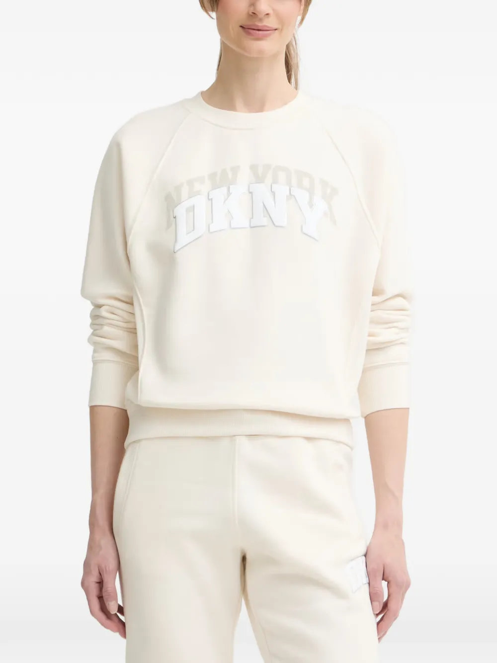 DKNY logo-patch raglan-sleeve sweatshirt