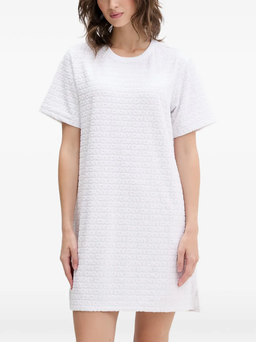 DKNY logo-embossed short-sleeve nightdress - Weiß