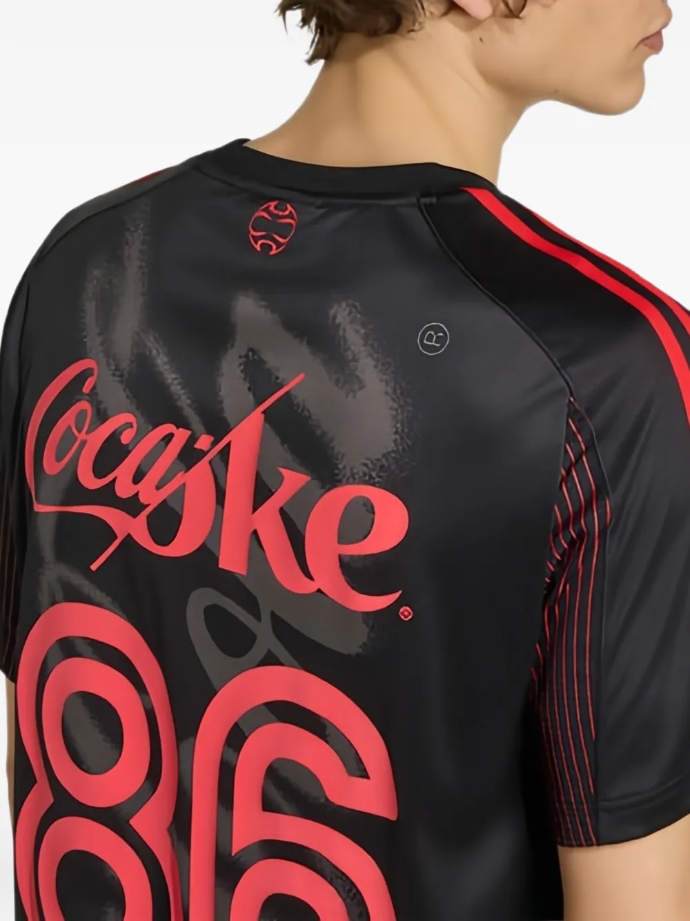 adidas x Coca-Cola Teamgeist 26 T-shirt met korte mouwen Zwart