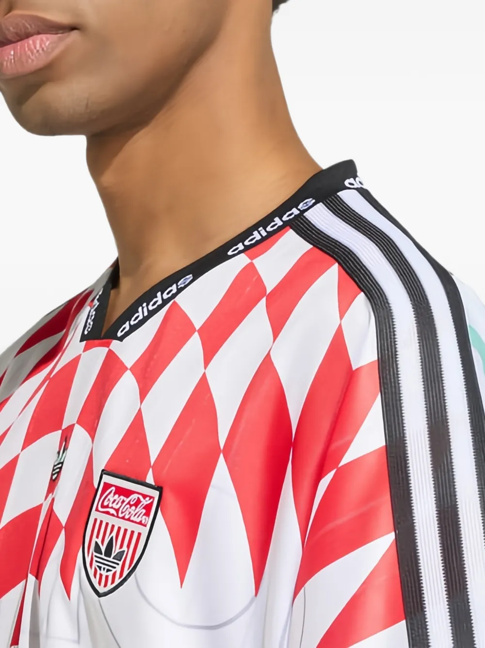 adidas x Coca-Cola Sport Mash-Up T-shirt met grafische print Wit