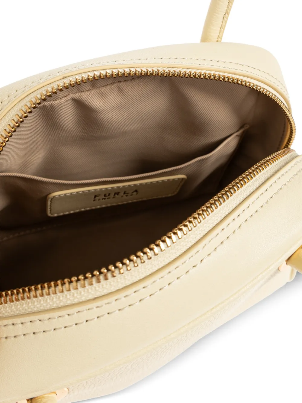 Furla Poppy schoudertas van bewerkt leer Beige