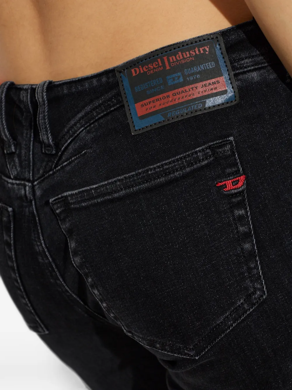 Diesel 1969 D-Ebbey-t bootcut jeans Zwart