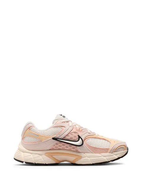 Nike V5 RNR sneakers