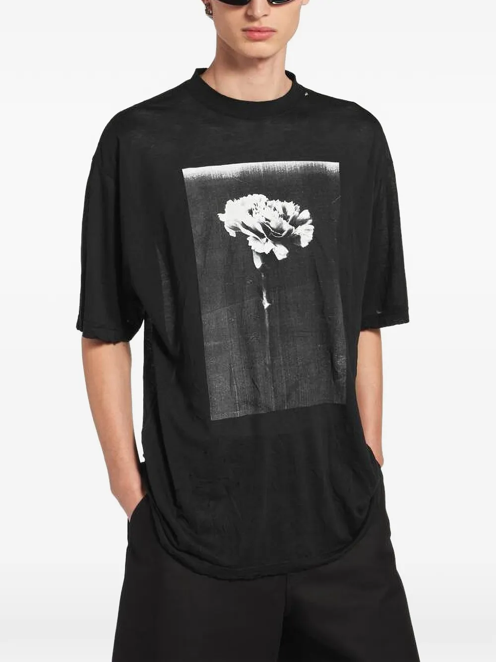 Balenciaga T-shirt met bloemenprint en tekst Zwart