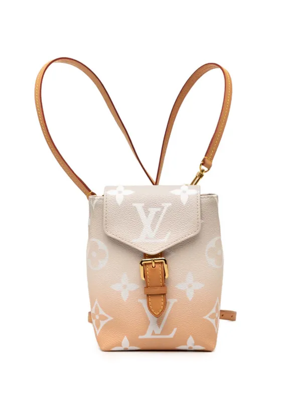 patagonia eat local bag 25L Black Hole Tote Committed to reducing the Louis Vuitton Trio Messenger Category__Accessories Color:TRVL Fleurie