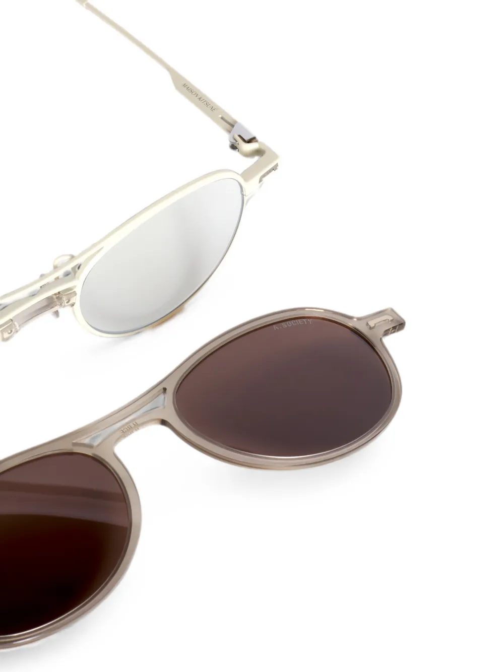 Maison Kitsuné x A. Society zonnebril met ovalen montuur Beige