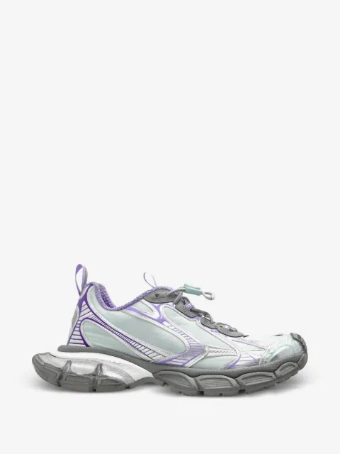 3XL sneakers