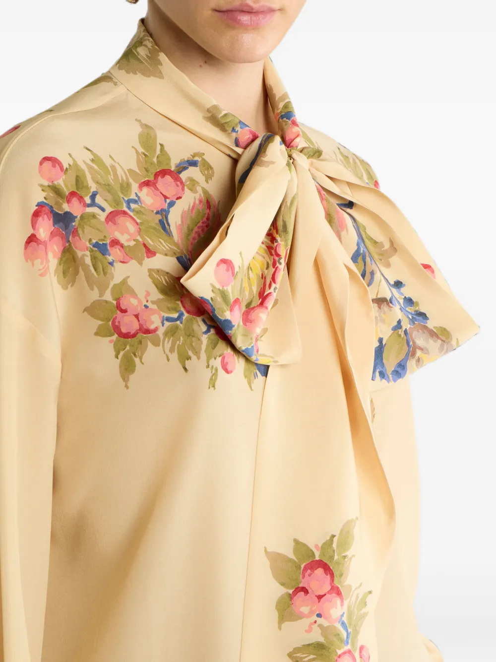 ETRO Zijden blouse met zijden sjaal en geplaatste bloemenprint Beige