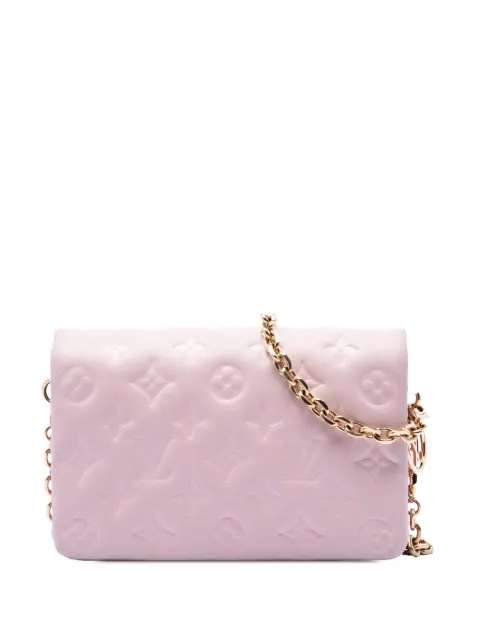 Louis Vuitton Pre-Owned bolsa crossbody Pochette Coussin de piel de cordero con monograma en relieve 2021-2026