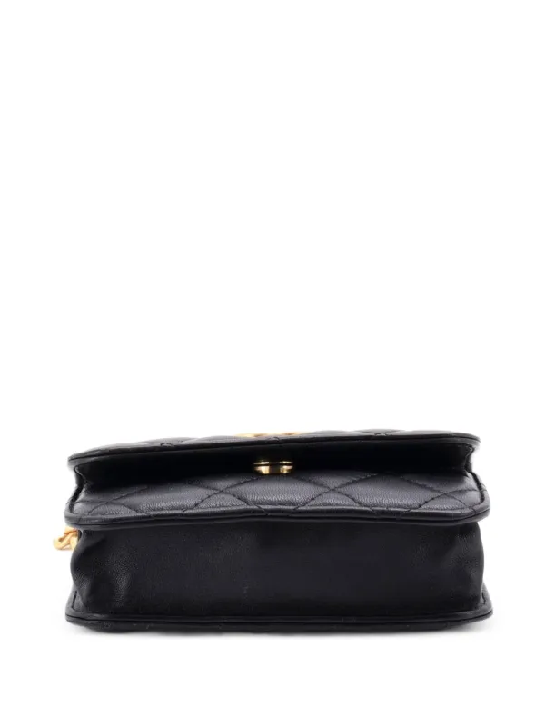 CHANEL Pre-Owned Sweet Camellia Flap Clutch With Chain Quilted