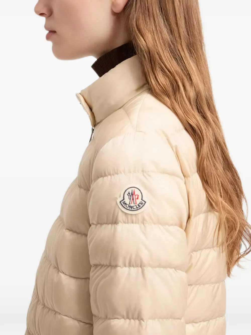 Moncler Lans gewatteerd donsjack Beige