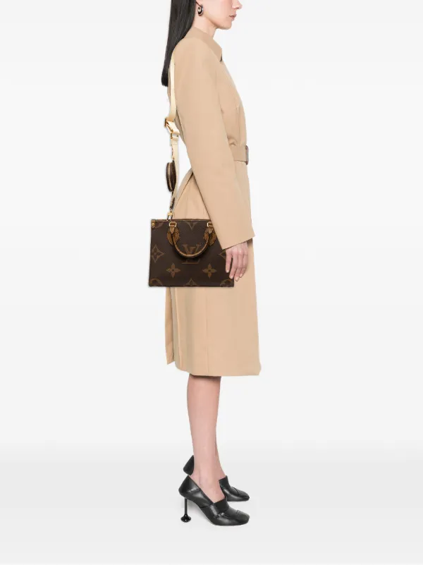 Louis Vuitton Pre-Owned 2021-2026 Monogram Reverse Giant OnTheGo