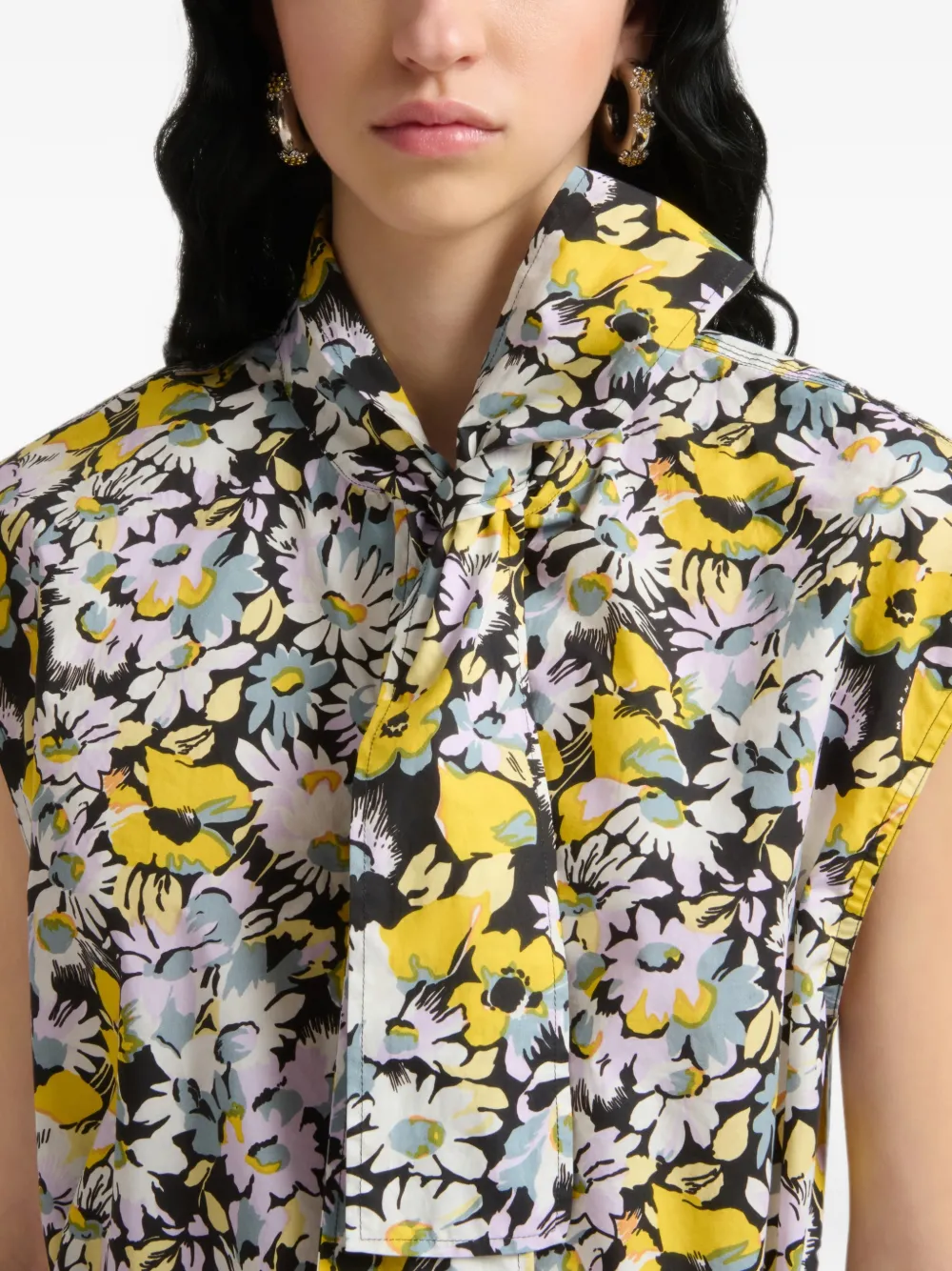 Marni Zwarte popeline mouwloze blouse met Pop Flowers-print