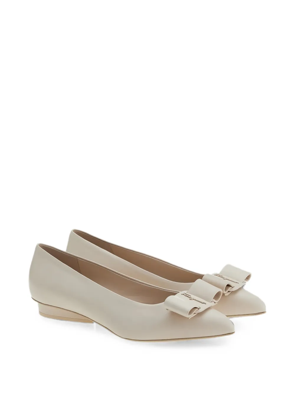 Ferragamo Vara bow-detail ballet flats Beige